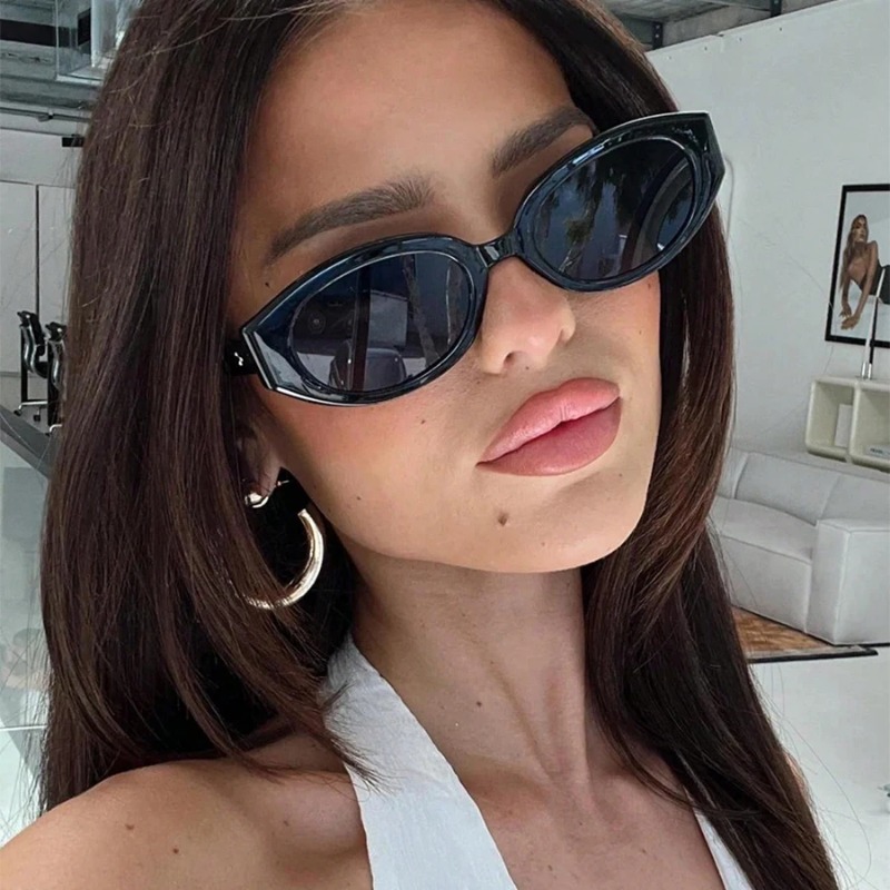 Vintage Cat Eye Sunglasses Wom - Decorative Mirror recension och pris